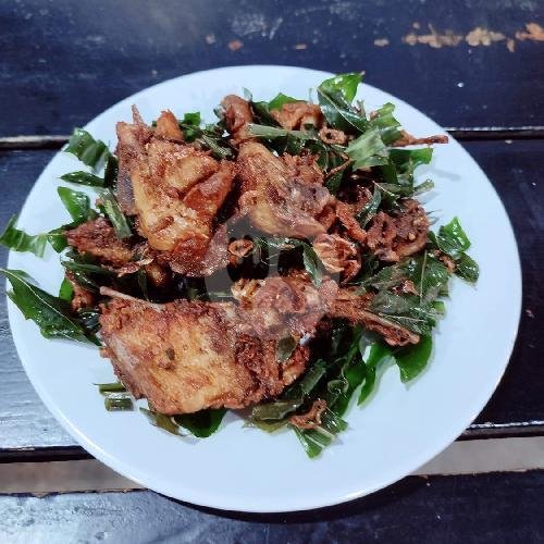 Ayam Tangkap 1/2 Ekor menu Dong Sie At Mie Aceh, Ahmad Yani