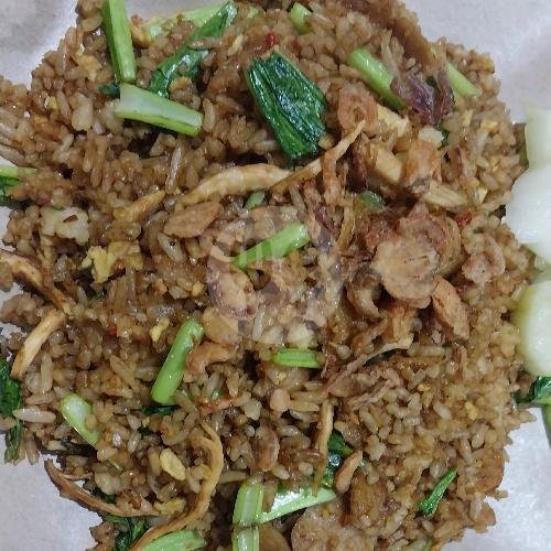 Es Kelapa Muda Original menu Nasi Goreng Banban, Ajung