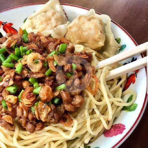 Review Depot Gentong Mas: Surga Makanan Tersembunyi di Manyar Kertoarjo, Surabaya