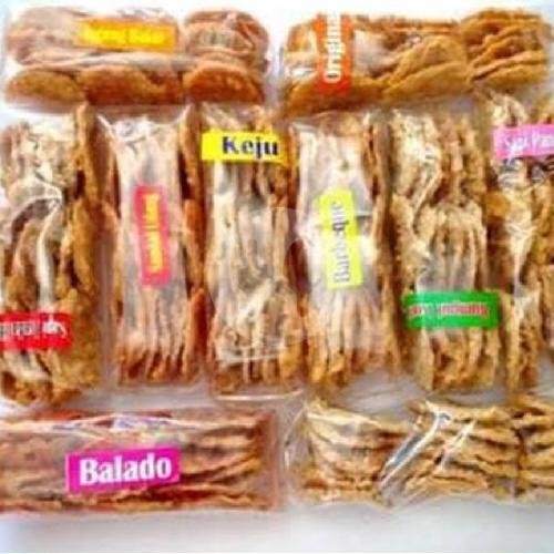 Kripik Tempe Jeruk purut menu Lapis Kukus Tugu Malang, Pakisaji