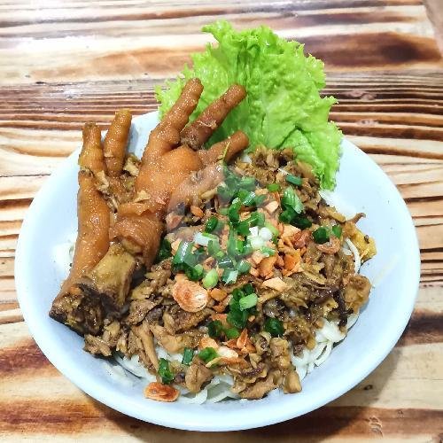 Mie Ayam Ceker menu Pangsit Mie Ayam 18, Karang Empat Besar