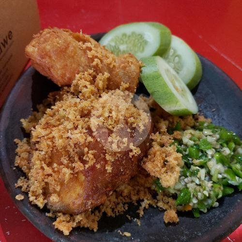 Nasi + Ayam Manis Lunak menu Baleluwe, Terusan Surabaya