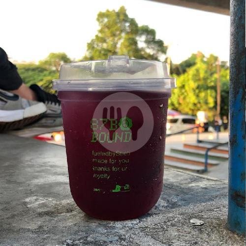 Stieti Coffee: Tempat Cozy dengan Kopi dan Makanan Lezat di Surakarta