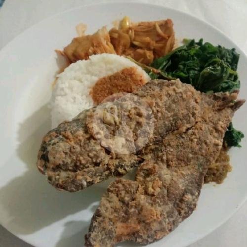 Nasi Usus menu RM Goyang Lidah Masakan Padang, LA Sucipto