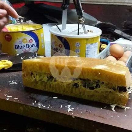 Review Martabak Kubang Warung Lobak: Pengalaman Makan yang Bikin Nagih di Katapang