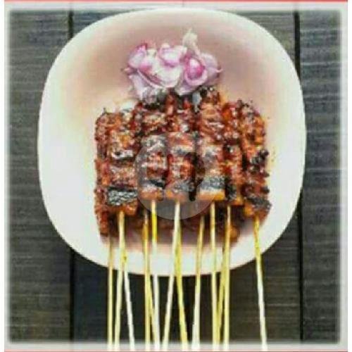 5 Tusuk Sate Babi (tanpa Lemak) menu Sate Babi Star, Lembah Dieng