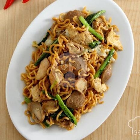 Mie Goreng Sapi menu RESTAURANT RENDEZVOUS