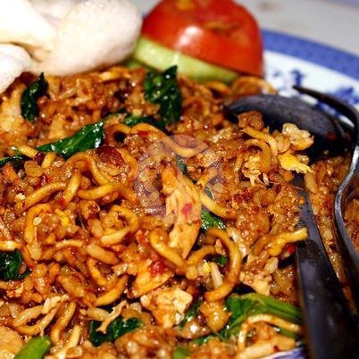 Nasi Goreng Telor Biasa menu Nasi Goreng Gila Mas Roni, Kebon Jeruk