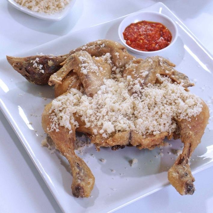 Ayam Presto Telur Asin / Potong menu Ayam Tulang Lunak Malioboro, RA Kartini