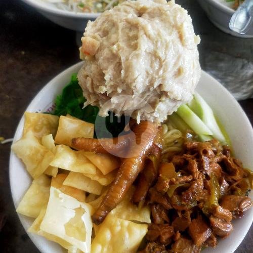 Paket Rame Bakso Jumbo Ber Empat Plus Es menu Warung Bakso Barongan Sukorame, Jetis