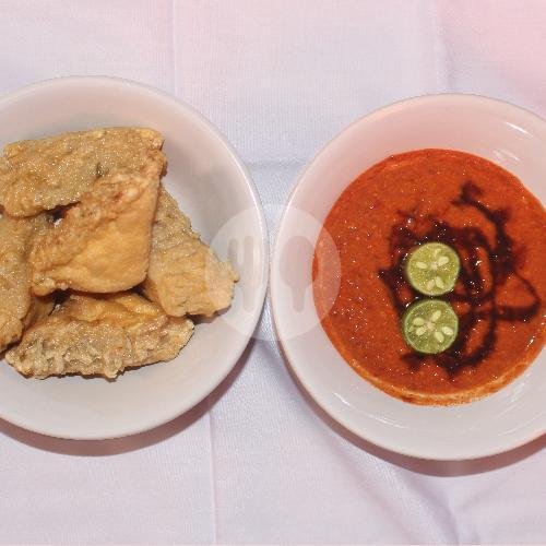 Yamin Manis menu Batagor Isan 185, Ciwastra