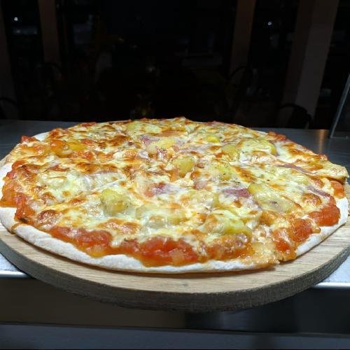 Pizza Tuna menu Cafe Sanur Pondok Cabe