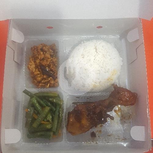 Review Warung Tegal Aero Ibu Lina di Ketintang: Makanan Enak dan Terjangkau di Surabaya