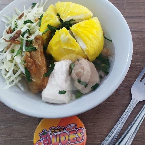 Es Teh menu Bakso Judes Jember