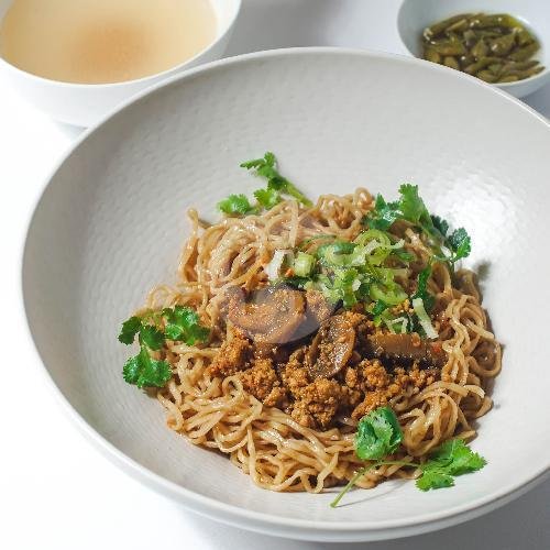 Bakmi Ayam Jamur menu Warung Bakmi Mpek Tjoen, Gandaria