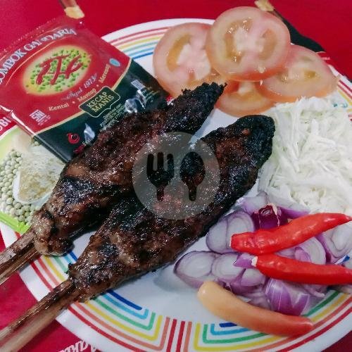 Sate Buntel Isi 3 menu Sate Kambing Pak H. Djaman, Jebres