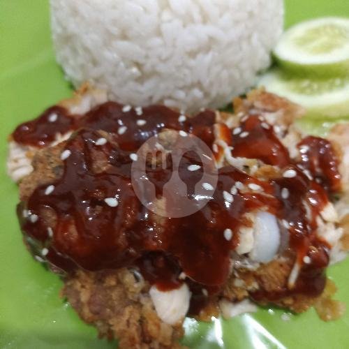 Ayam Goreng menu Warung Makan Kang Rusli, Paingan