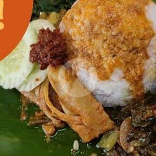 Nasi Lele Goreng + Es Teh menu Nasi Kapau 47, Kartoharjo