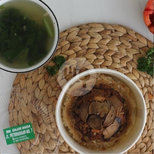 Bubur Ayam Telor menu RM Gajah Mada, Petudungan