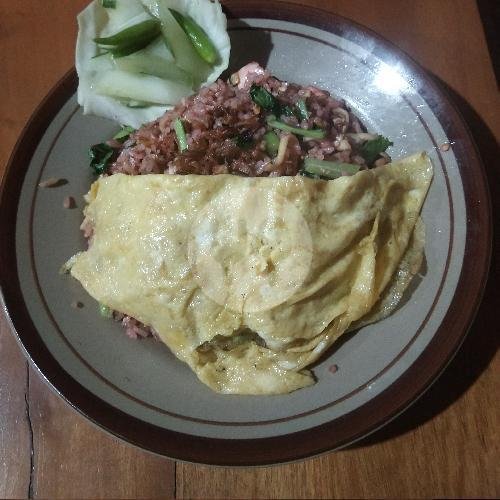 Nasi Goreng Mawut Ekstra Topping Telur Dadar menu Kawi Jaya Nasi Goreng, Bumiaji