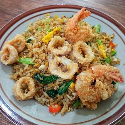 Nasi Goreng Seafood Mas Igun: Surga Kuliner Terjangkau di Ngemplak, Boyolali