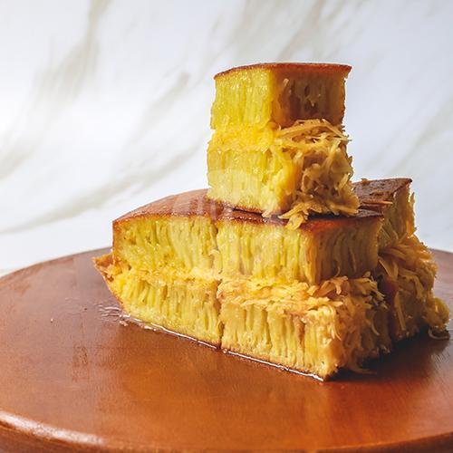 Martabak Kacang Coklat Keju Wijen menu Martabak Borneo, Cipete