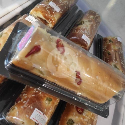 Abon Roll Mika Mini menu Chris Cakes, Cilacap