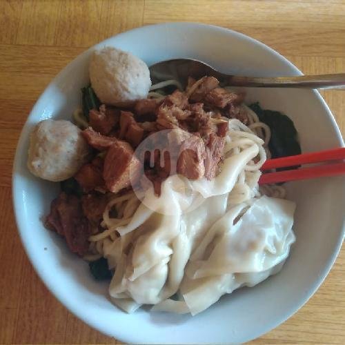 Mie Ayam Jumbo Kumplit menu Mie Ayam Simprug Rel 02, Kebon Jeruk