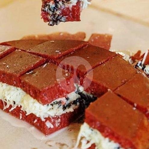 Martabak Manis Red Velvet Keju Coklat menu Martabak Delicious Bangka, Damar