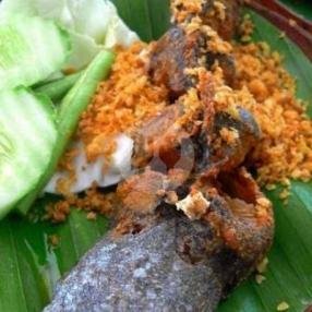 Lele Penyet Cabe Merah menu Nasi Uduk Melani, Pedurenan Masjid 3