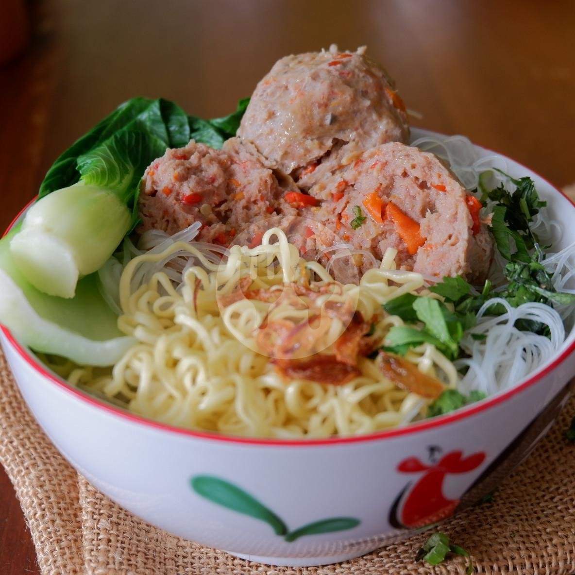 Yamien Bakso Chili Oil menu Mie Idaman, Pandesan