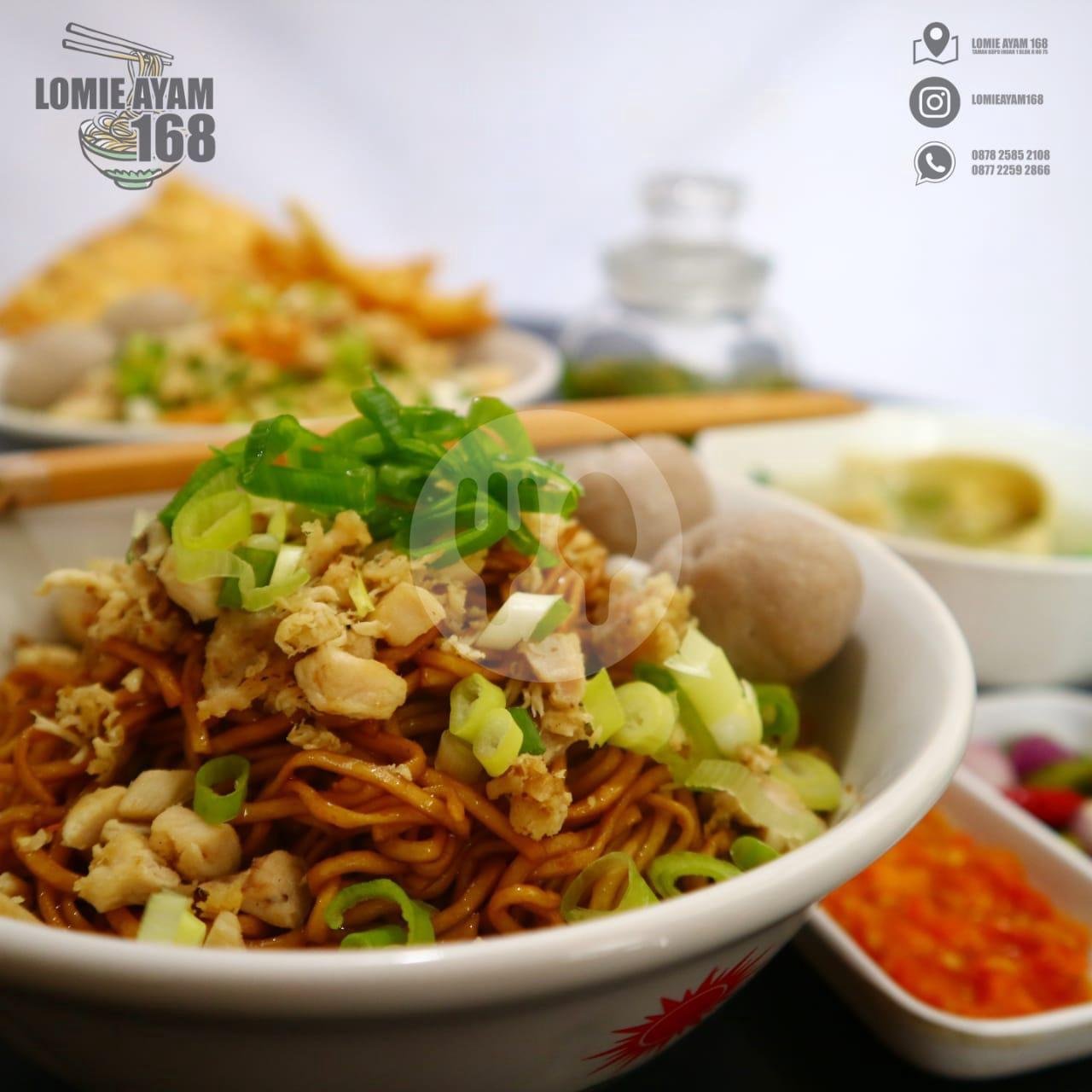 10 Baso Kuah / Pangsit Kuah menu Lomie Ayam 168, Taman Kopo Indah