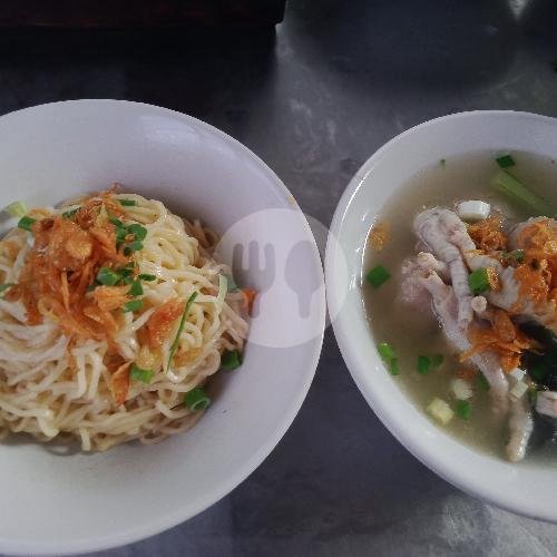 Derokdok menu Baso Garsela, Pasirluyu Barat