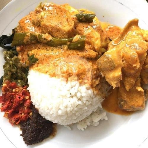 Nasi Dendeng Lambok (Dendeng Basah) menu Sabana Kapau Ramdan, Moch Ramdan