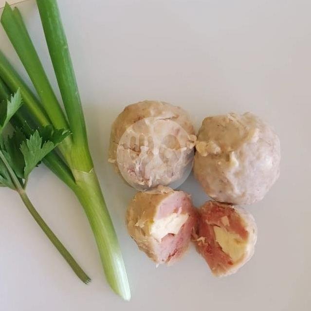 Bakso Telur Puyuh menu Bakso Kota Cak Man, Pamularsih