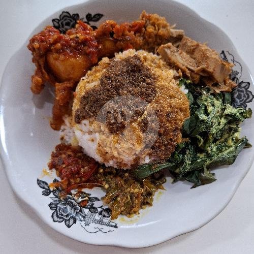 Nasi Ayam Krispi Sambal Ijo menu Ampera Murni Sekarpuro, Sekarpuro Raya