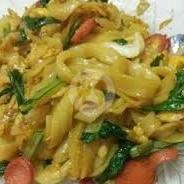Kwetiau Goreng Gila Sepesial menu Nasi Goreng Gila Mas Nauval, Pasar Baru
