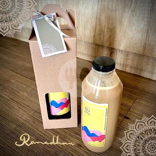Iced White Coffee menu Crema Sweet & Savoury, Angkur