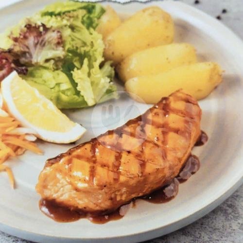 Fish Steak menu Glosis, Sunter