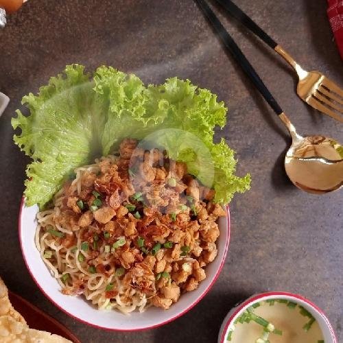 PMA (Pangsit Mie Ayam)-pangsit rebus menu Pangsit Mie Ayam Jakarta Depot Rizky, RMI