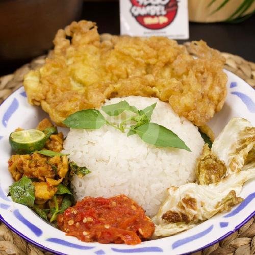 Sego Sambel Telur Dadar Lengkap menu Segosambelmbakyu__, Gajah Mada