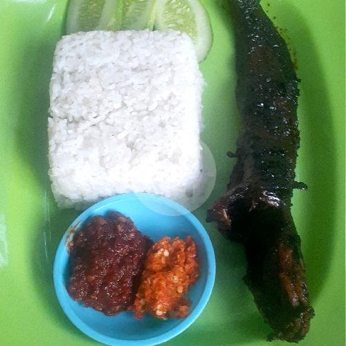 Nasi Nila Goreng menu Pecel Lele dan Ayam Bakar Bisma, Jetis