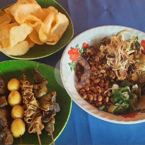 Review Bubur Ayam Cirebon 45: Kuliner Lezat di Tanjungpura