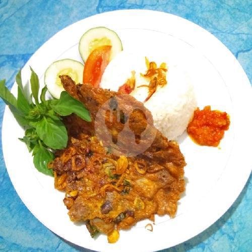 Mie Goreng menu Warung Makan Pak Willy, Soragan