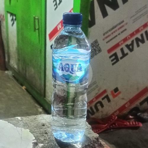 Paket Lele + Nasi+Teh Pucuk Harum/ Aqua botol. menu Pecel Lele Luqman Jaya, Muda Parsi