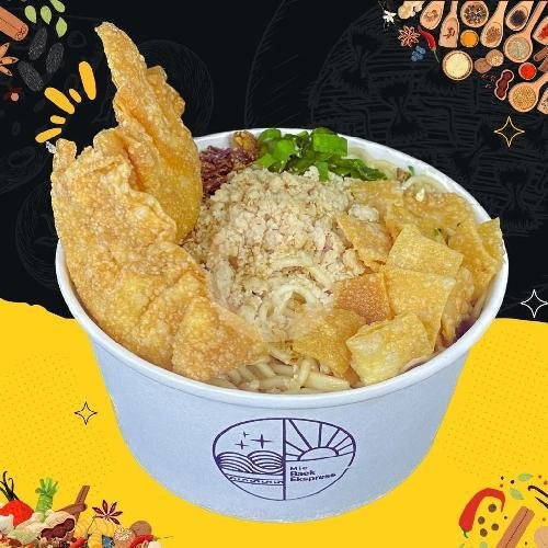 Mie Baek Ekspress: Surga Mie Enak di Dayeuhkolot, Bandung