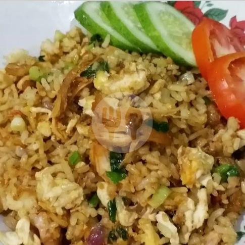 Nasi Goreng Sosis menu Dapur Azkiya, Jl Babarsari 1 No 4