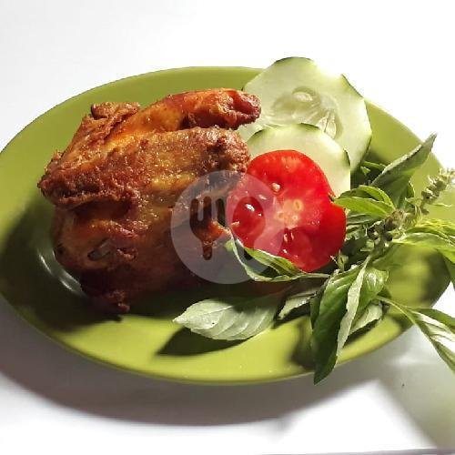 Ayam Goreng menu Warung Arofah Bululawang