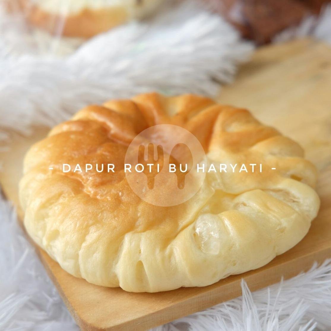 Roti Kelapa menu Dapur Roti Bu Haryati, Karangkajen