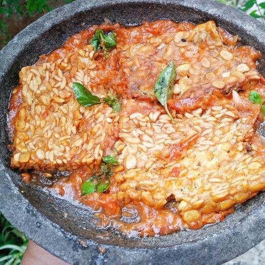 Ayam Goreng Manis menu Ayam Remaja (Tidak Buka Cabang), Semarang Utara